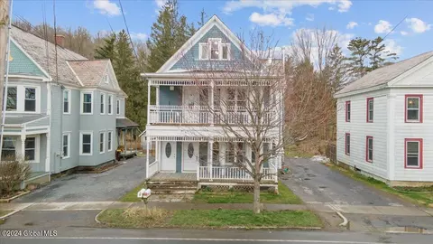 70 W Broadway, Salem, NY 12865