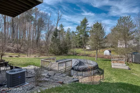 Exterior - 123 Jordan Blvd, Delmar, NY 12054 photo 7 of 8