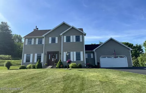 34 Burden Lake Rd, East Greenbush, NY 12061