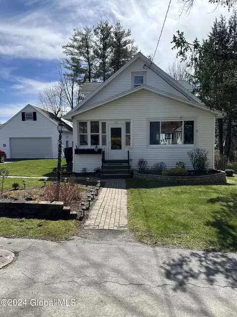 112 Florida Ave, Rensselaer, NY 12144