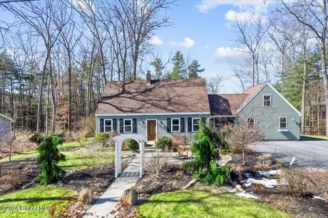 45 Kings Rd, Lake George, NY 12845