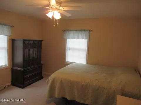 Bedroom - 3040 Cox Ave, Schenectady, NY 12306 photo 7 of 8