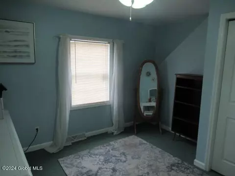 Bedroom - 3040 Cox Ave, Schenectady, NY 12306 photo 5 of 8