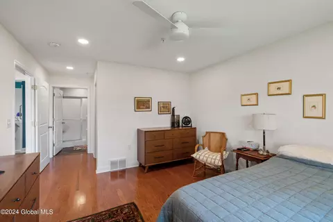 9 Ariana Ct, Delmar, NY 12054 photo 17
