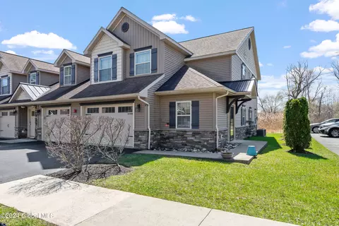 9 Ariana Ct, Delmar, NY 12054 photo 25
