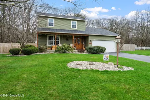 1074 Laural Ln, Ballston Spa, NY 12020