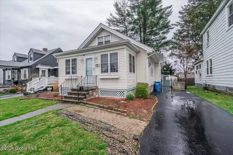 194 Sycamore St, Albany, NY 12209