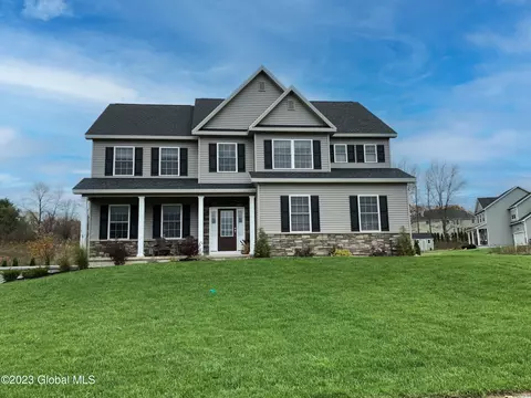 3 Basswood Ct, Ballston Lake, NY 12019