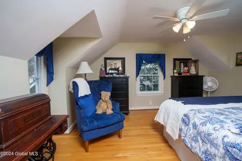 Bedroom - 814 Riverside Ave, Glenville, NY 12302 photo 10 of 10