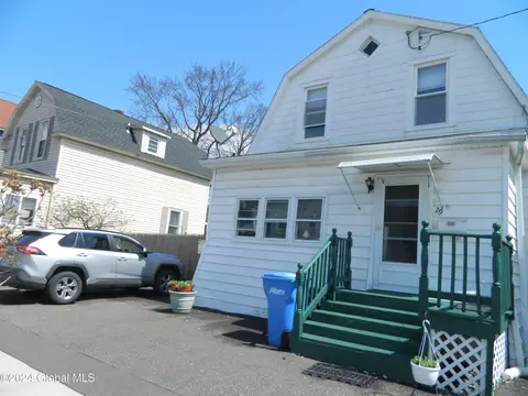 29-31 Jeannette St, Albany, NY 12209