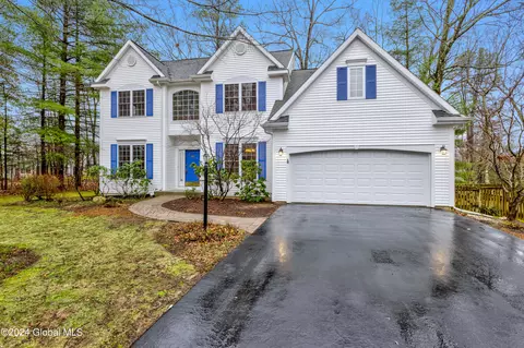 40 Dyer Switch Rd, Saratoga Springs, NY 12866