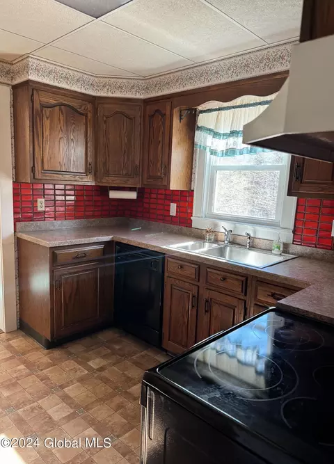 Kitchen - 61 Fuller Rd, Corinth, NY 12822 photo 3 of 3