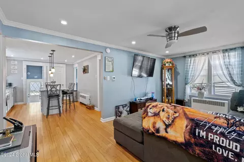 Living - 718 Cramer Ave, Schenectady, NY 12306 photo 3 of 3