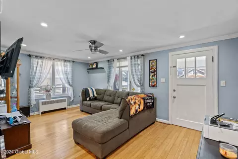 Living - 718 Cramer Ave, Schenectady, NY 12306 photo 1 of 3