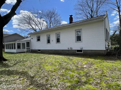 Exterior - 15 Ralmar Dr, Glenville, NY 12302 photo 5 of 13