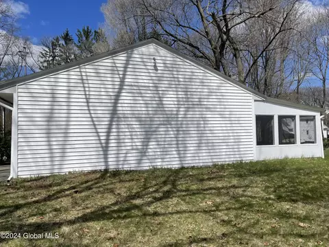 Exterior - 15 Ralmar Dr, Glenville, NY 12302 photo 8 of 13