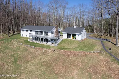 Exterior - 1201 Ridge Rd, Broadalbin, NY 12025 photo 7 of 23