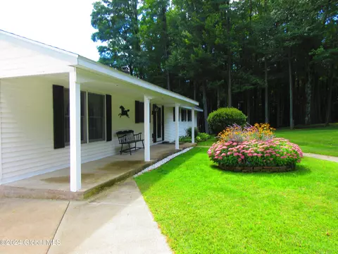 Exterior - 1201 Ridge Rd, Broadalbin, NY 12025 photo 1 of 23
