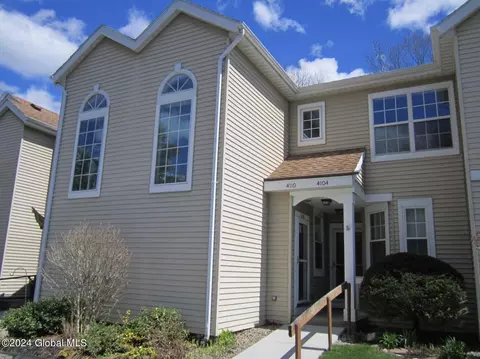 4110 S Foxwood Dr, Clifton Park, NY 12065