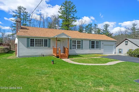 165 Old Route 66, Averill Park, NY 12018