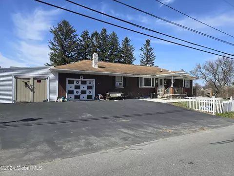 2185 Lenox Rd, Schenectady, NY 12308