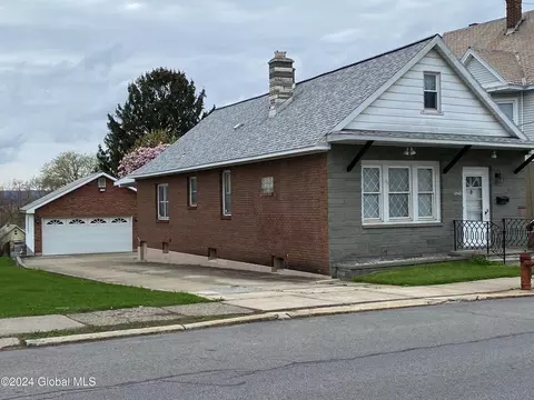 2025 Van Vranken Ave, Schenectady, NY 12308