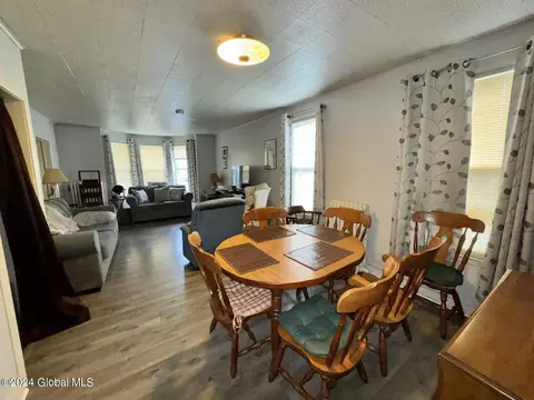 Dining - 1602 Broadway, Schenectady, NY 12306 photo 2 of 2