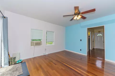 Living - 3162 E Lydius St, Schenectady, NY 12303 photo 5 of 6