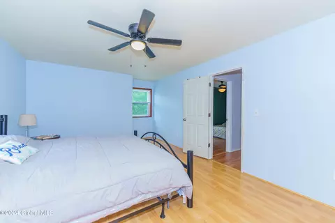 Bedroom - 3162 E Lydius St, Schenectady, NY 12303 photo 2 of 7