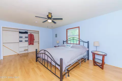 Bedroom - 3162 E Lydius St, Schenectady, NY 12303 photo 1 of 7