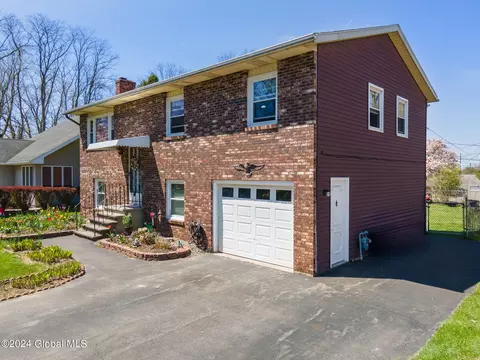 204 Hillcrest Ave, Albany, NY 12203