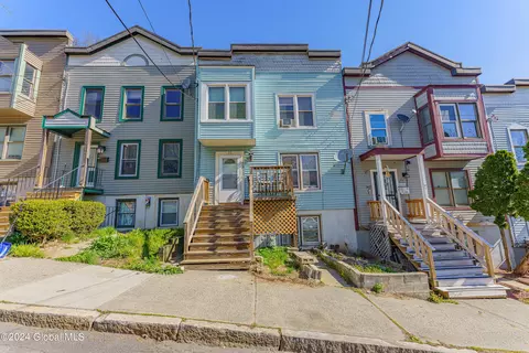 39 Liebel St, Albany, NY 12202