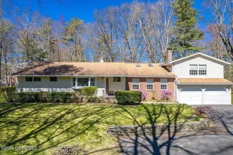 22 Route 236, Halfmoon, NY 12065