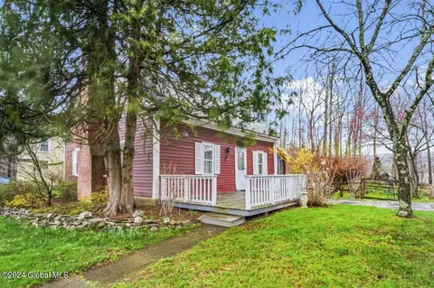 302 N Main St, Salem, NY 12865
