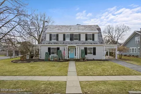 12 Horicon Ave, Glens Falls, NY 12801