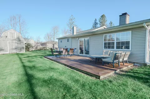 1295 Maple Hill Rd, Castleton On Hudson, NY 12033 photo 9