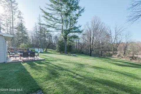 1295 Maple Hill Rd, Castleton On Hudson, NY 12033 photo 7