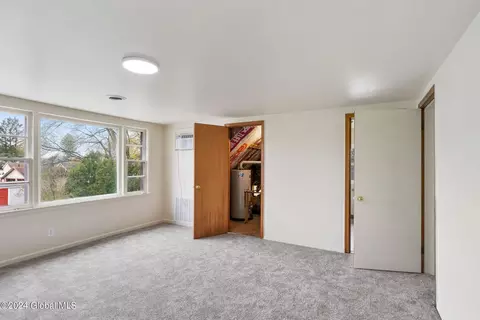 618 Curry Rd, Schenectady, NY 12306 photo 28