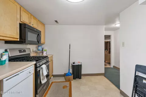 618 Curry Rd, Schenectady, NY 12306 photo 38