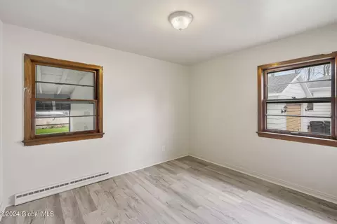 618 Curry Rd, Schenectady, NY 12306 photo 20