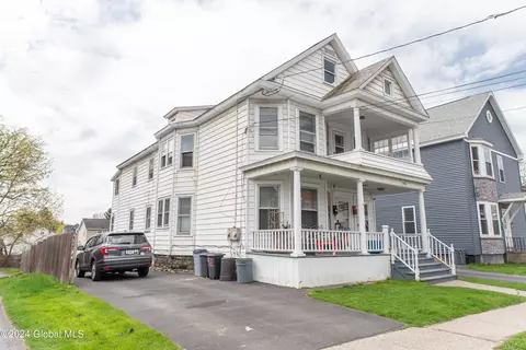 325 Mohawk Ave, Scotia, NY 12302