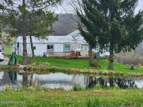 106 Rigley Rd, Richmondville, NY 12149