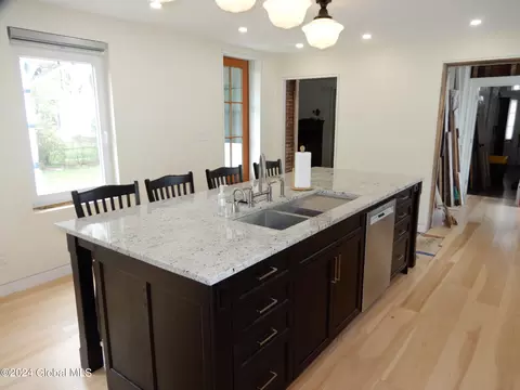 592 3rd Ave, Troy, NY 12182 photo 11