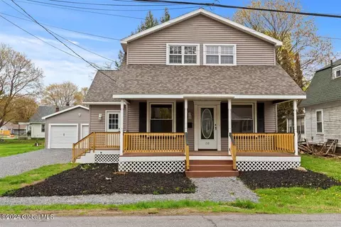710 Pleasantview Ave, Glenville, NY 12302