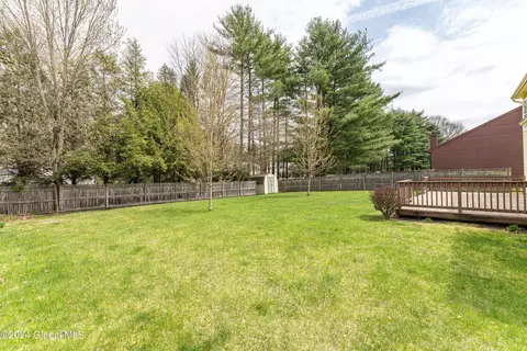 Exterior - 3 Commons Blvd, Halfmoon, NY 12065 photo 8 of 8