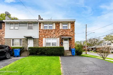 630 Mercer St, Albany, NY 12208