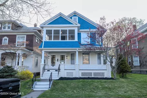 1327 Glenwood Blvd, Schenectady, NY 12308