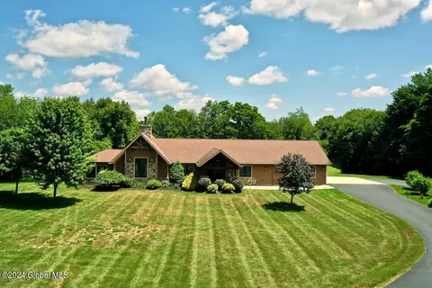 2100 Cook Rd, Ballston Lake, NY 12019