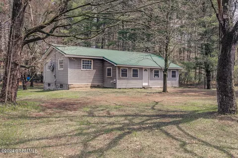 3153 State Highway 30, Gloversville, NY 12078