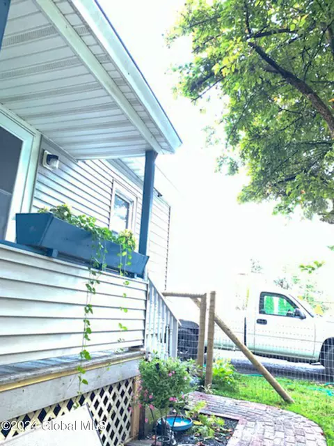 Exterior - 113 Rose St, Cobleskill, NY 12043 photo 17 of 20